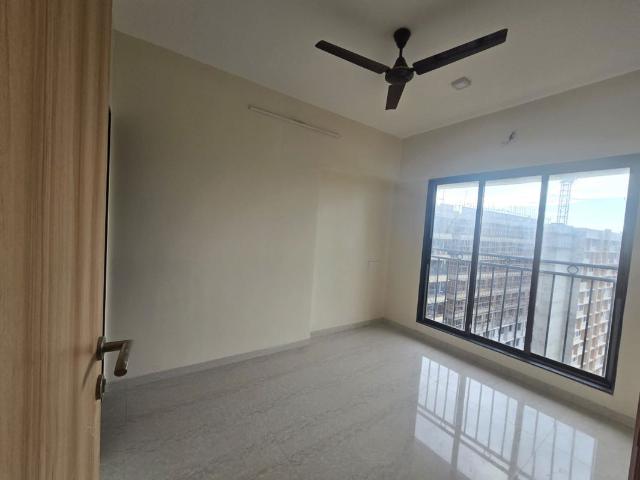 Rental | 3 BHK 1850 Sq.Ft. Apartment in Dheeraj Gaurav Heights