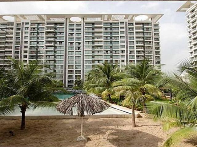 Rental | 3 BHK + 1850 Sq.Ft. Apartment in Kesar Harmony