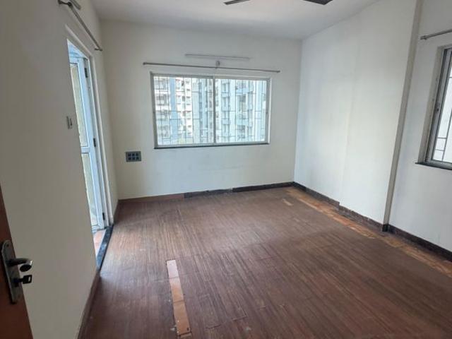 Rental | 3 BHK 1850 Sq.Ft. Apartment in Rama Capriccio Phase I
