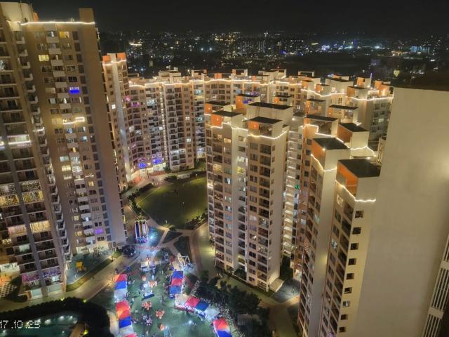 Rental | 3 BHK 1852 Sq.Ft. Apartment in Shapoorji Pallonji Joyville Phase 3