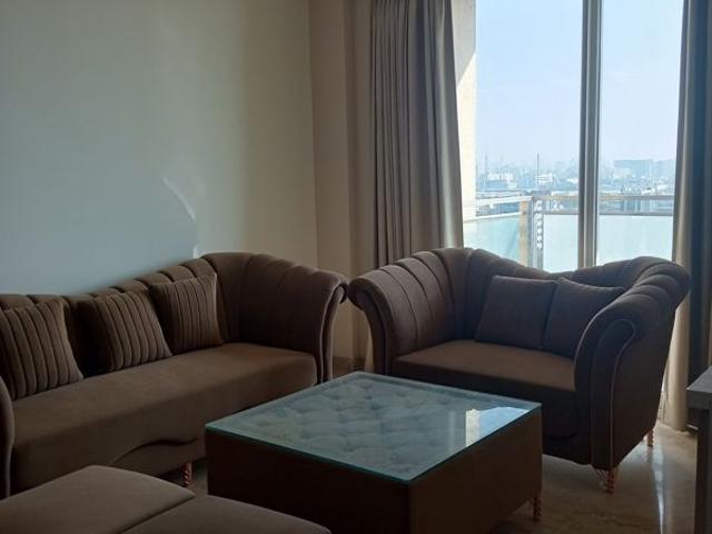 Rental | 3 BHK 1860 Sq.Ft. Apartment in Ambience Creacions