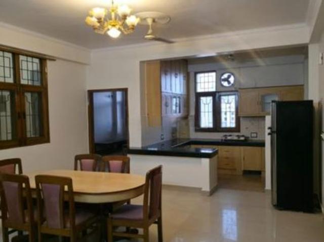 Rental | 3 BHK 1860 Sq.Ft. Apartment in Prem Nagar