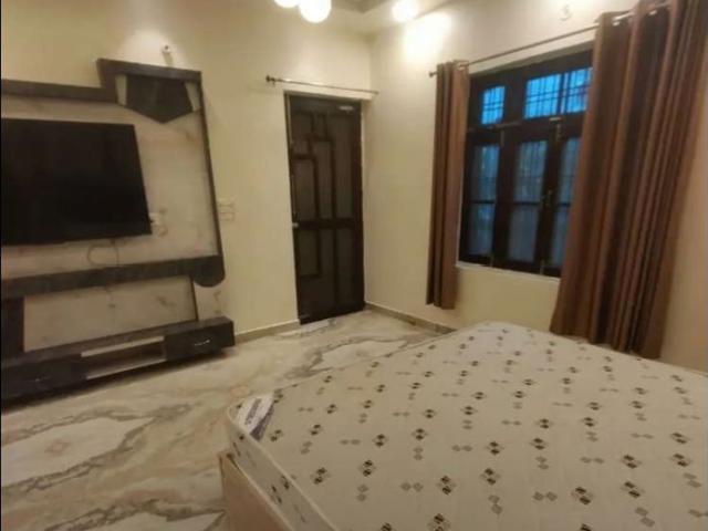 Rental | 3 BHK + 1885 Sq.Ft. Apartment in Rishita Manhattan