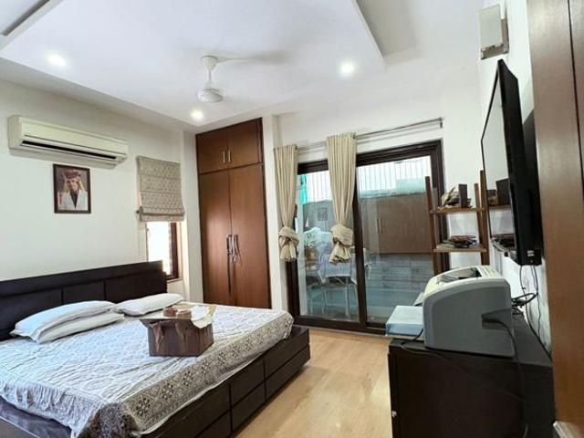 Rental | 3 BHK 1890 Sq.Ft. Apartment in Dwarka
