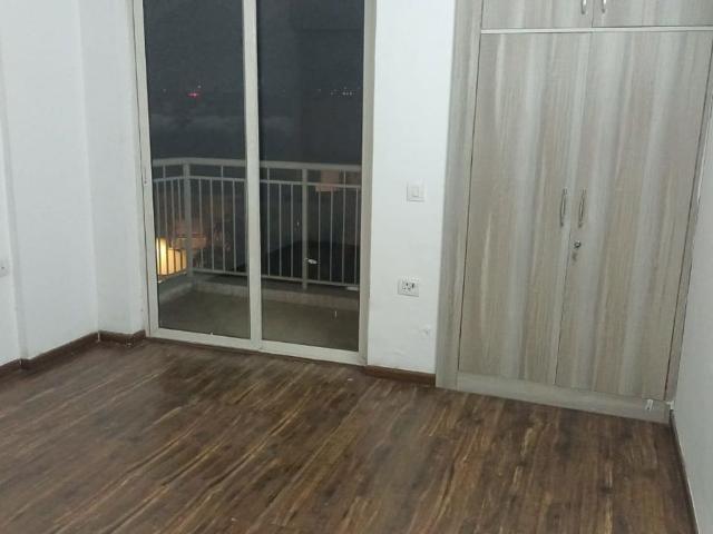 Rental | 3 BHK 1890 Sq.Ft. Apartment in SS The Coralwood