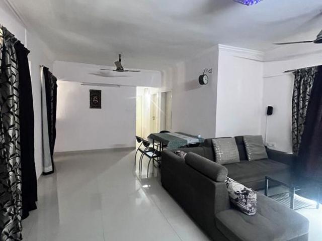 Rental | 3 BHK 1897 Sq.Ft. Apartment in Welworth Paradise