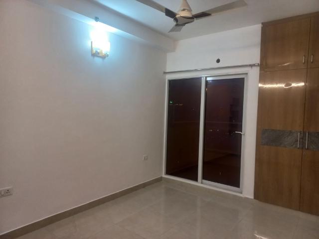 Rental | 3 BHK + 1895 Sq.Ft. Apartment in Elite Golf Green