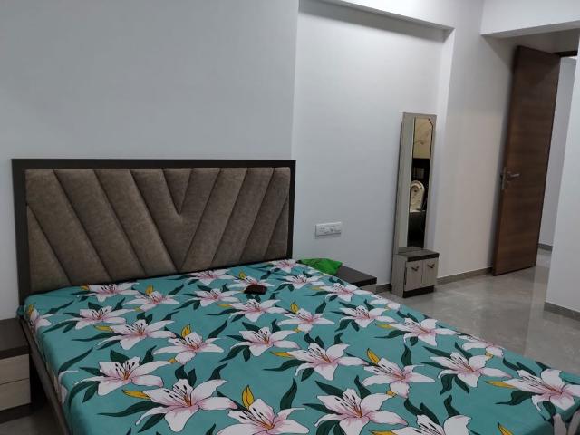 Rental | 3 BHK + 1800 Sq.Ft. Apartment in Andheri West