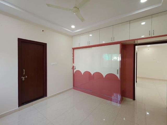 Rental | 3 BHK 1800 Sq.Ft. Apartment in Ansari Residency