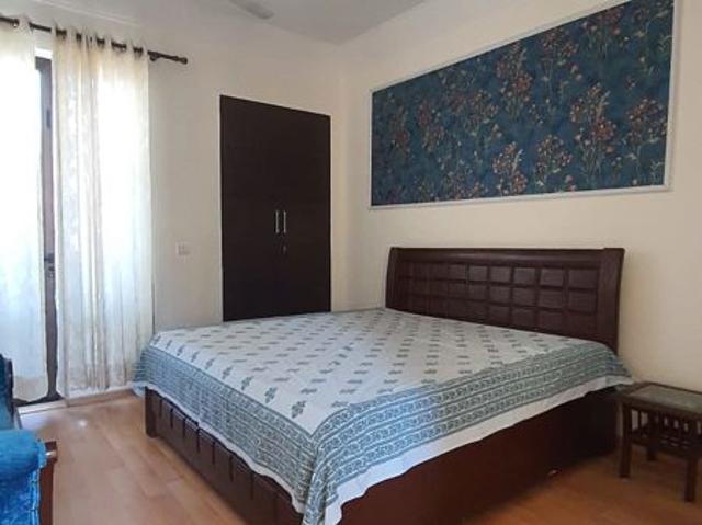 Rental | 3 BHK + 1800 Sq.Ft. Apartment in Auram Floor