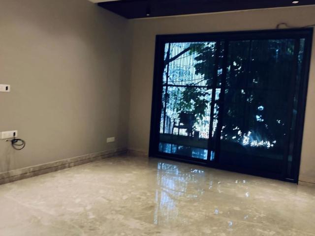 Rental | 3 BHK 1800 Sq.Ft. Apartment in Birla Navya