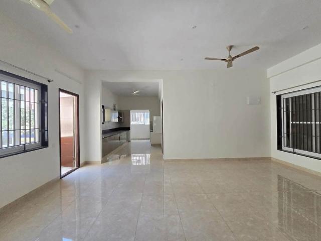 Rental | 3 BHK + 1800 Sq.Ft. Apartment in Brighton Court
