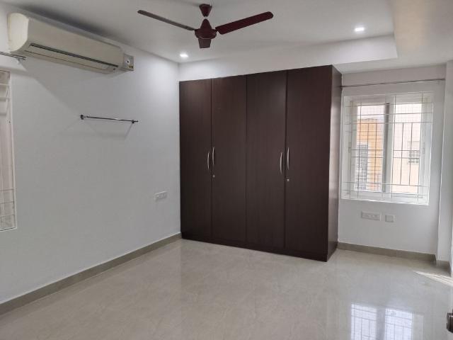 Rental | 3 BHK + 1800 Sq.Ft. Apartment in Kavuri Hills