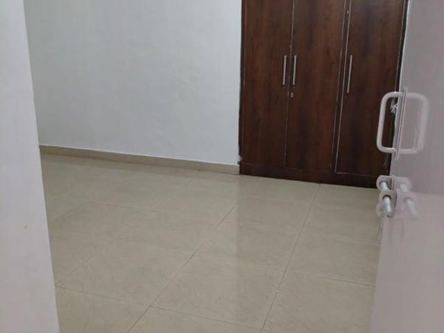 Rental | 3 BHK + 1800 Sq.Ft. Apartment in Janki Apartments LDA Colony