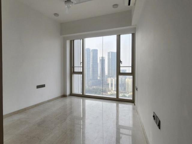 Rental | 3 BHK 1800 Sq.Ft. Apartment in Lodha The World Towers World One Tier 2