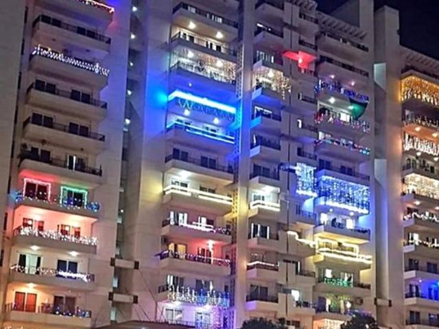 Rental | 3 BHK 1800 Sq.Ft. Apartment in Puri Pranayam