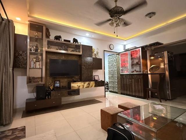 Rental | 3 BHK + 1800 Sq.Ft. Apartment in Raviraj Fortaleza