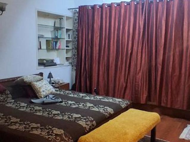 Rental | 3 BHK 1800 Sq.Ft. Apartment in Richmond Town