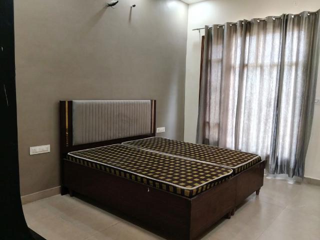 Rental | 3 BHK 1800 Sq.Ft. Independent House in Omaxe New Chandigarh