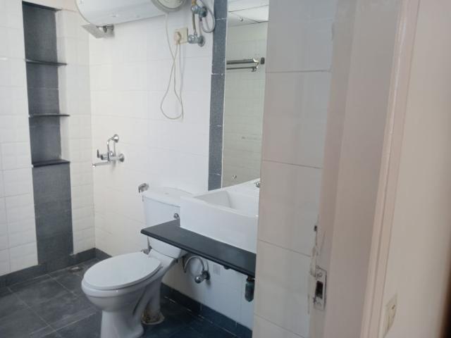 Rental | 3 BHK 1805 Sq.Ft. Apartment in Orchid Petals