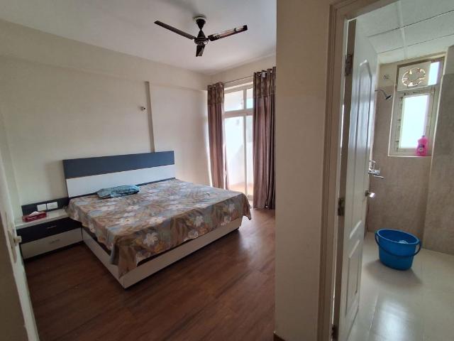 Rental | 3 BHK 1810 Sq.Ft. Apartment in Ansal Sushant Jeevan Enclave
