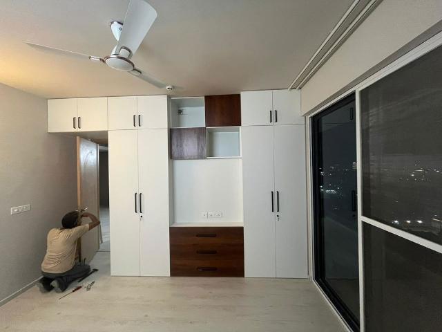 Rental | 3 BHK 1828 Sq.Ft. Apartment in M3M Heights