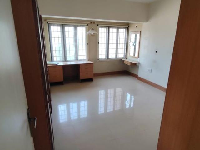 Rental | 3 BHK + 1950 Sq.Ft. Apartment in Ashok Nagar