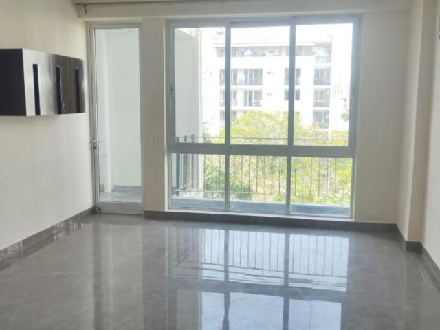 Rental | 3 BHK + 1950 Sq.Ft. Apartment in Emaar The Palm Drive The Premier Terraces