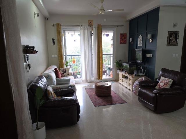 Rental | 3 BHK + 1987 Sq.Ft. Apartment in Prestige Misty Waters