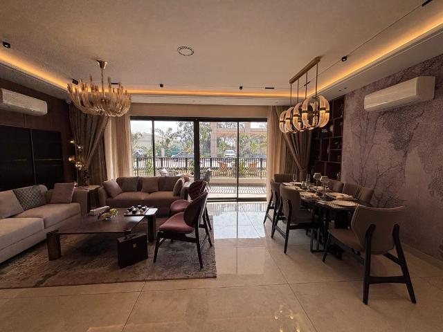 Rental | 3 BHK 1995 Sq.Ft. Apartment in Sector 82