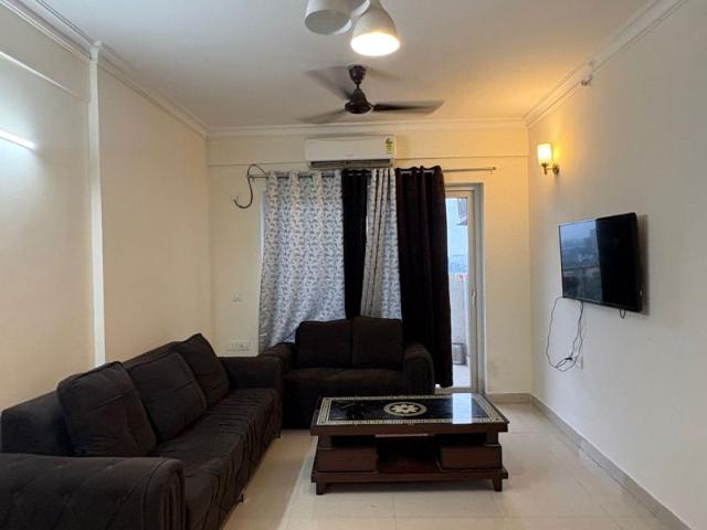 Rental | 3 BHK + 1999 Sq.Ft. Apartment in Pareena Micasa