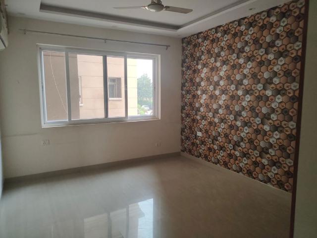 Rental | 3 BHK 1900 Sq.Ft. Apartment in ATS Golf Meadows Lifestyle