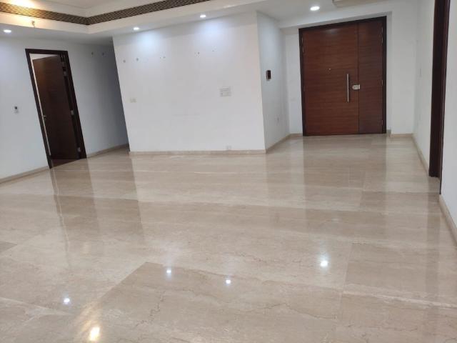 Rental | 3 BHK + 1900 Sq.Ft. Apartment in Bombay Realty One ICC