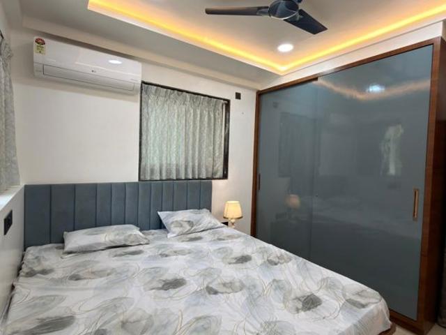 Rental | 3 BHK + 1900 Sq.Ft. Apartment in SMR Vinay Iconia Hyderabad