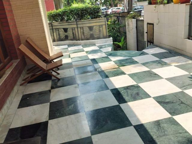 Rental | 3 BHK 1900 Sq.Ft. Apartment in Sector 137