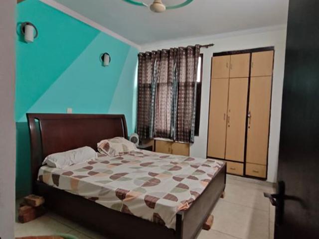 Rental | 3 BHK + 1900 Sq.Ft. Apartment in Sector 5 Dwarka