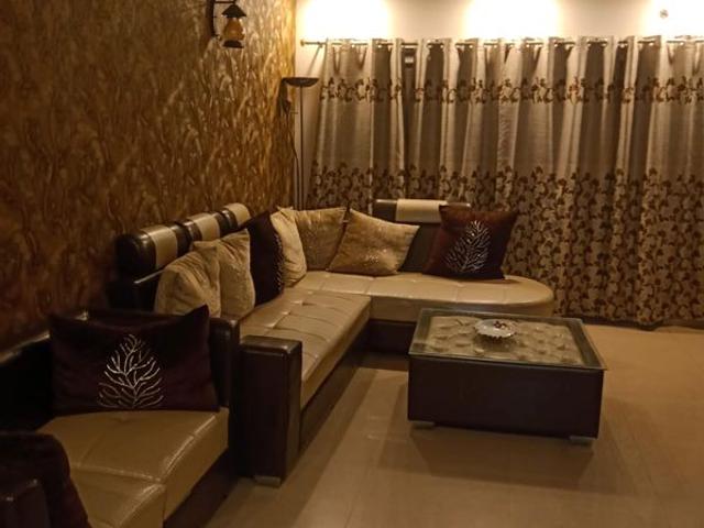 Rental | 3 BHK + 1900 Sq.Ft. Apartment in Paras Tierea