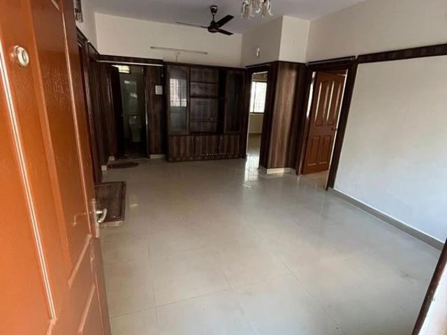 Rental | 3 BHK + 1910 Sq.Ft. Apartment in Modi Palm Springs Phase I