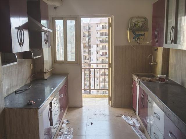 Rental | 3 BHK + 1925 Sq.Ft. Apartment in Gardenia Gateway