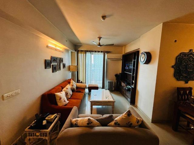 Rental | 3 BHK 1930 Sq.Ft. Apartment in DLF New Town Heights III