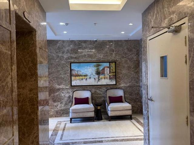 Rental | 3 BHK 1931 Sq.Ft. Apartment in DLF The Skycourt