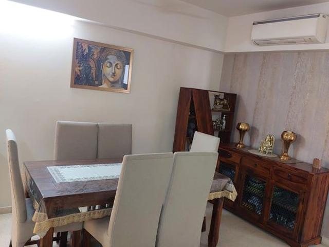 Rental | 3 BHK 1931 Sq.Ft. Apartment in DLF The Skycourt