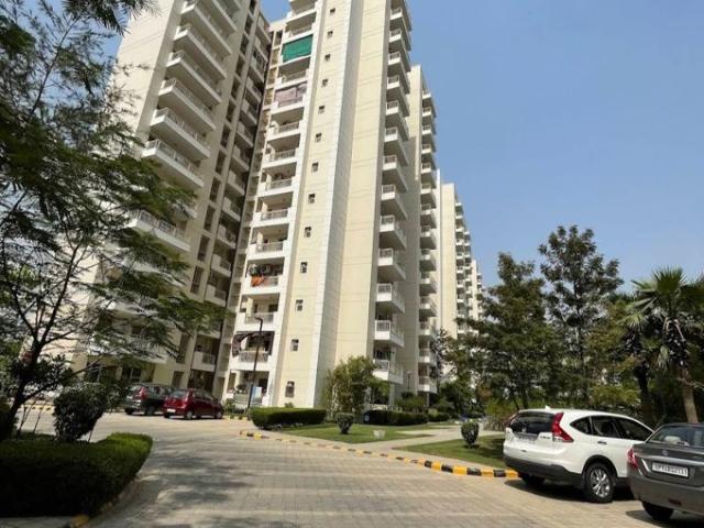 Rental | 3 BHK + 1935 Sq.Ft. Apartment in Bestech Park View Spa Next