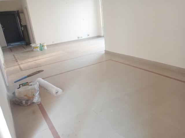 Rental | 3 BHK + 2061 Sq.Ft. Apartment in Orchid Petals