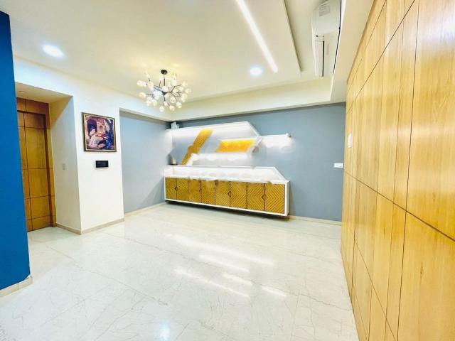 Rental | 3 BHK 2082 Sq.Ft. Apartment in Lodha Sterling