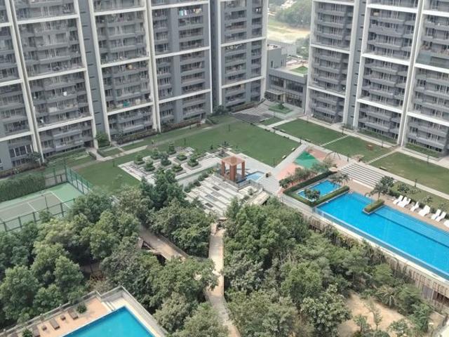 Rental | 3 BHK 2088 Sq.Ft. Apartment in Godrej Woods