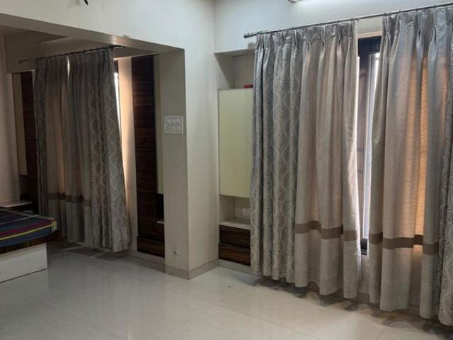 Rental | 3 BHK 2091 Sq.Ft. Apartment in Jai Bhavani Nagar