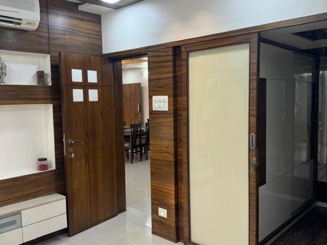 Rental | 3 BHK 2091 Sq.Ft. Apartment in Pashan