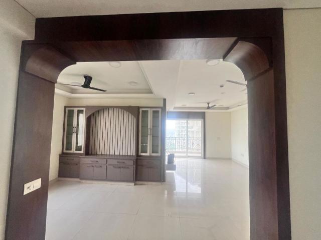 Rental | 3 BHK + 2095 Sq.Ft. Apartment in ACE Golf Shire