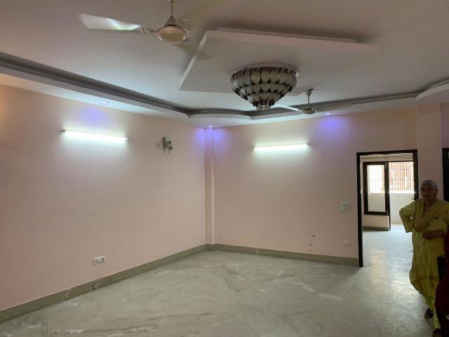 Rental | 3 BHK 2000 Sq.Ft. Villa in Sector 1